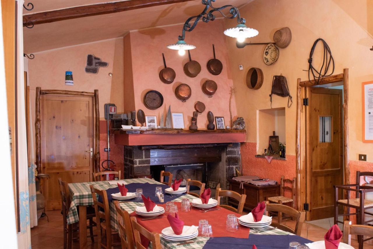 Agriturismo Nuragh'Elighe Sindia Luaran gambar