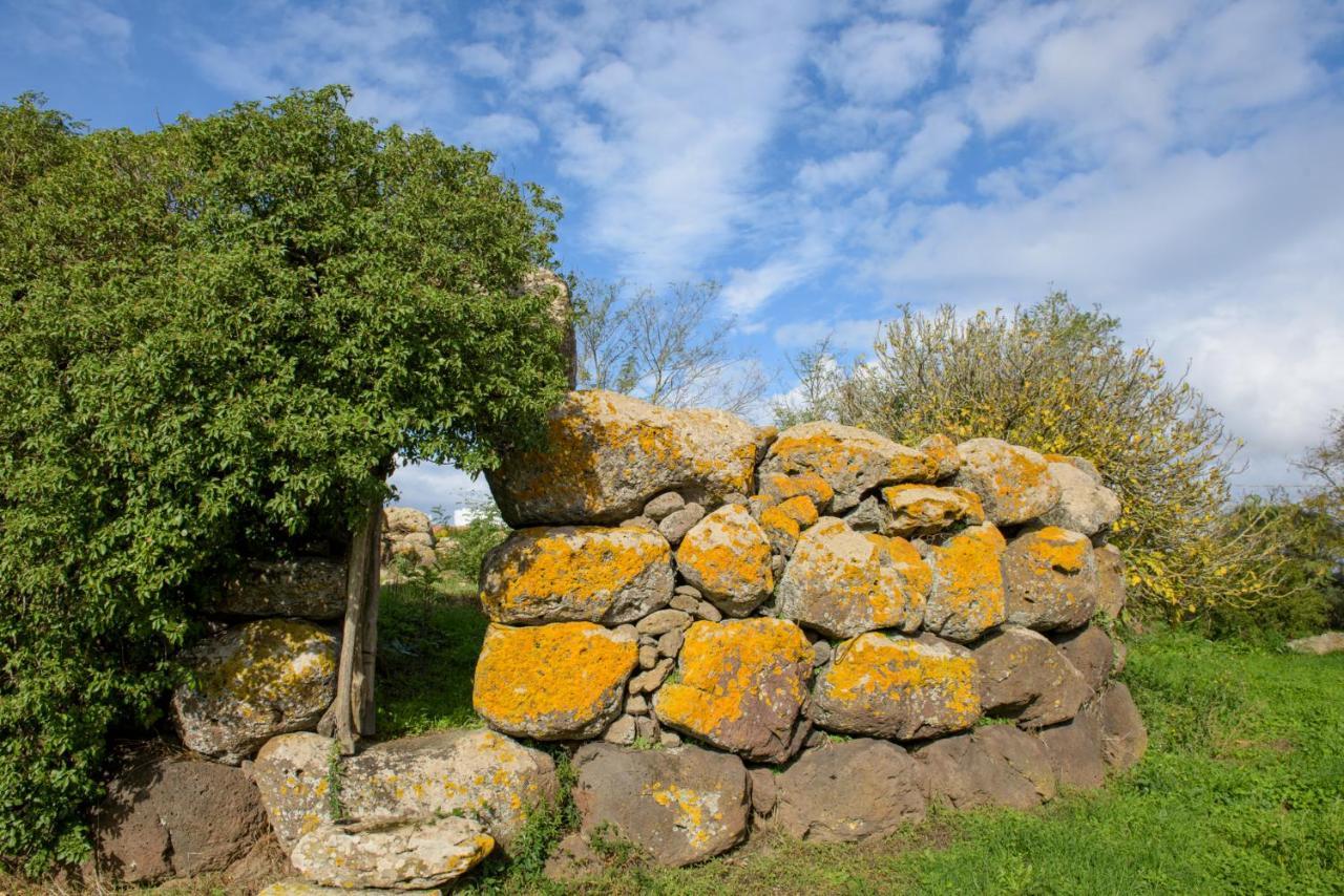 Agriturismo Nuragh'Elighe Sindia Luaran gambar