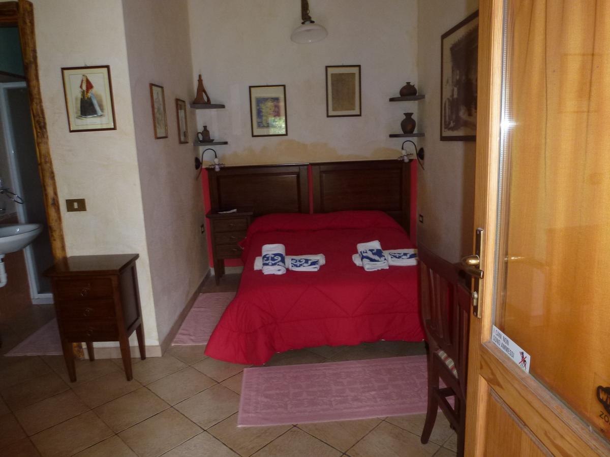 Agriturismo Nuragh'Elighe Sindia Luaran gambar