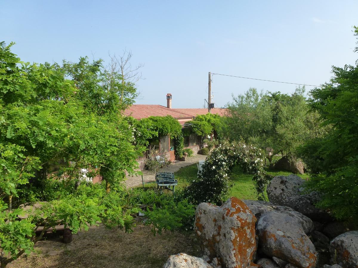 Agriturismo Nuragh'Elighe Sindia Luaran gambar