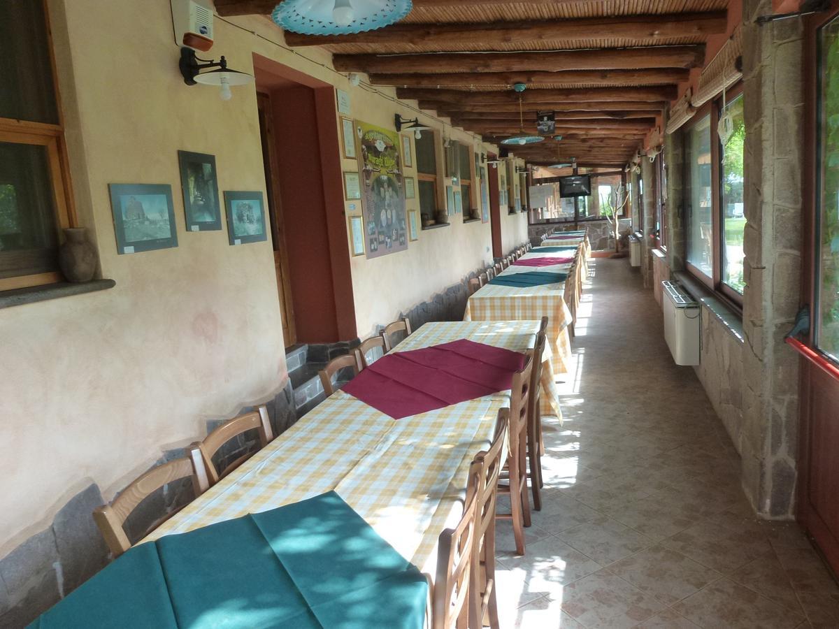 Agriturismo Nuragh'Elighe Sindia Luaran gambar