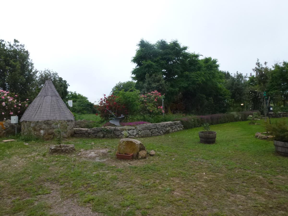 Agriturismo Nuragh'Elighe Sindia Luaran gambar