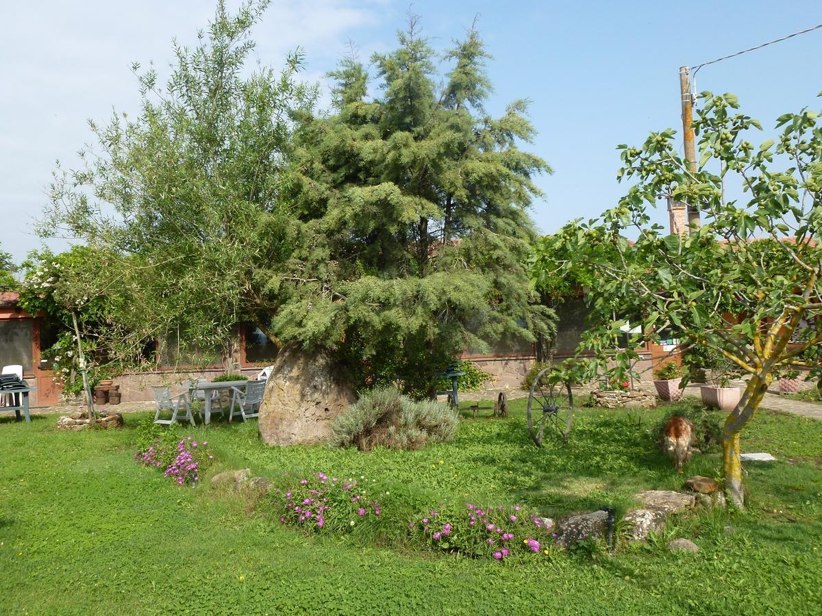 Agriturismo Nuragh'Elighe Sindia Luaran gambar